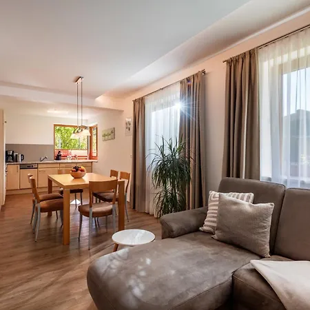 Kainzner Apartment *